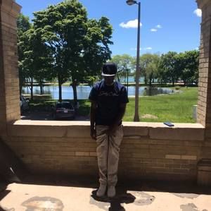 Meet your Posher, Mob